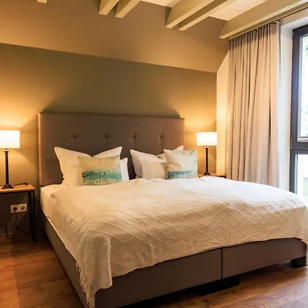 Apartmán Goldregen - Waldnah Mit Kamin Und Balkon Zingst